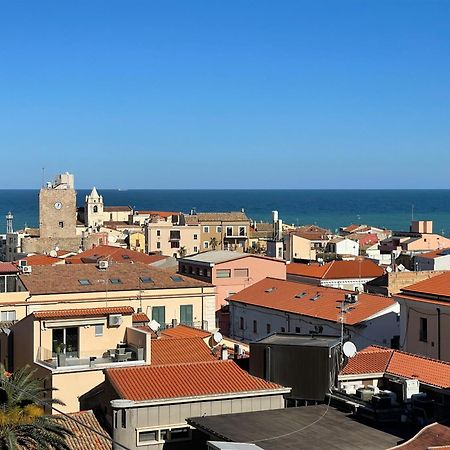 Il Rifugio Nel Cielo Daire Termoli Dış mekan fotoğraf